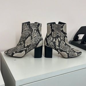 Halogen snake print boots size 8